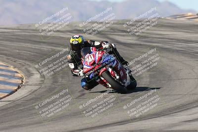 media/Dec-07-2025-CVMA (Sun) [[3e7d2de5dc]]/Race 6-The Shootout/